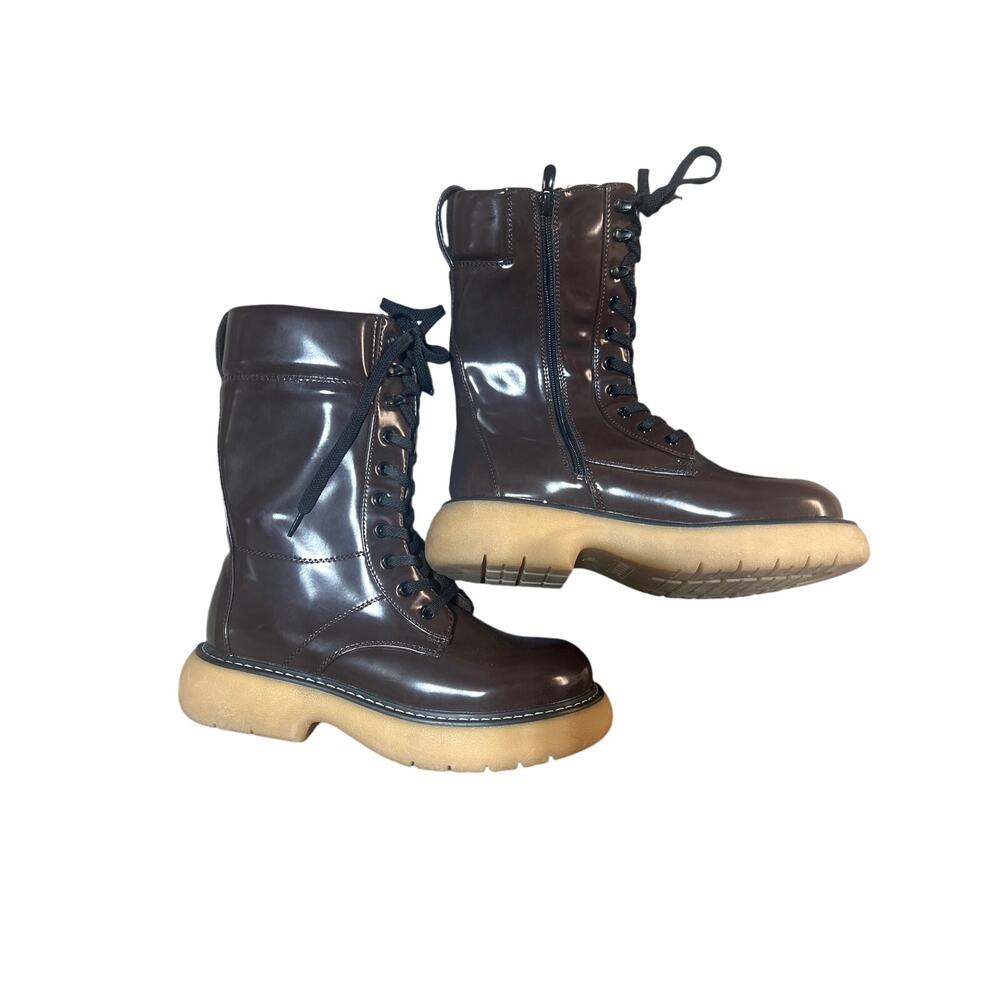 Dream pairs women’s size 8 1/2 brown patent boots